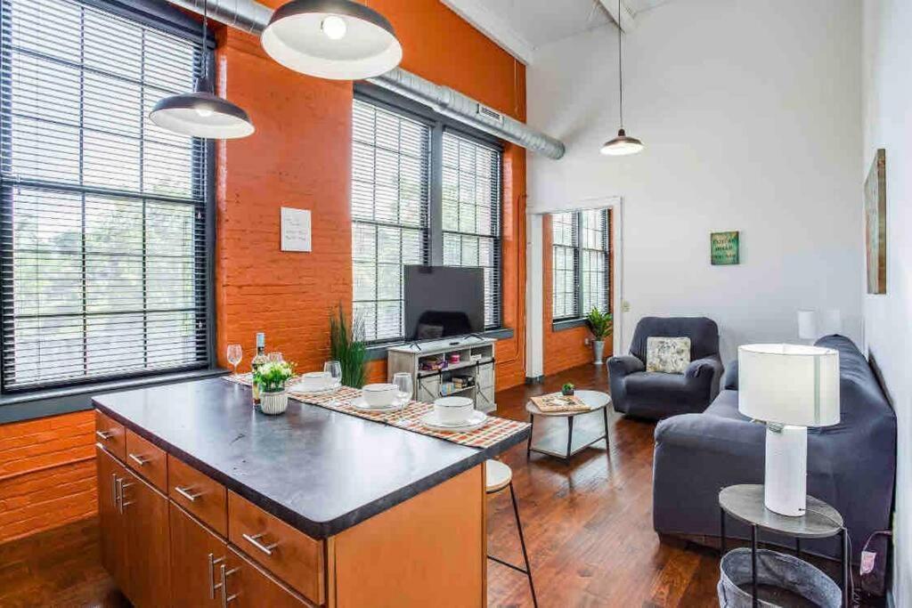 Апартаменти Ny Style Centric Loft With King Bed By Park Av. Рочестер Екстер'єр фото