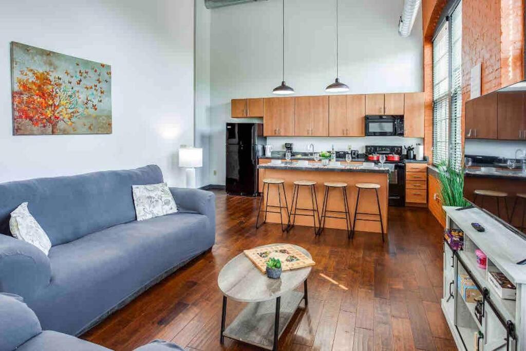 Апартаменти Ny Style Centric Loft With King Bed By Park Av. Рочестер Екстер'єр фото