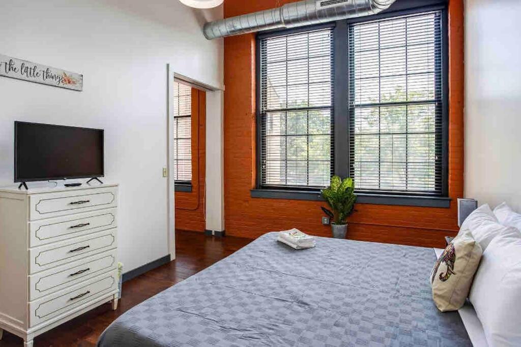 Апартаменти Ny Style Centric Loft With King Bed By Park Av. Рочестер Екстер'єр фото