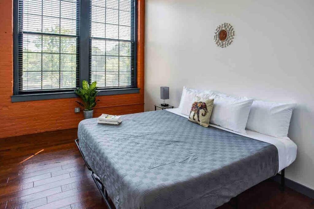 Апартаменти Ny Style Centric Loft With King Bed By Park Av. Рочестер Екстер'єр фото