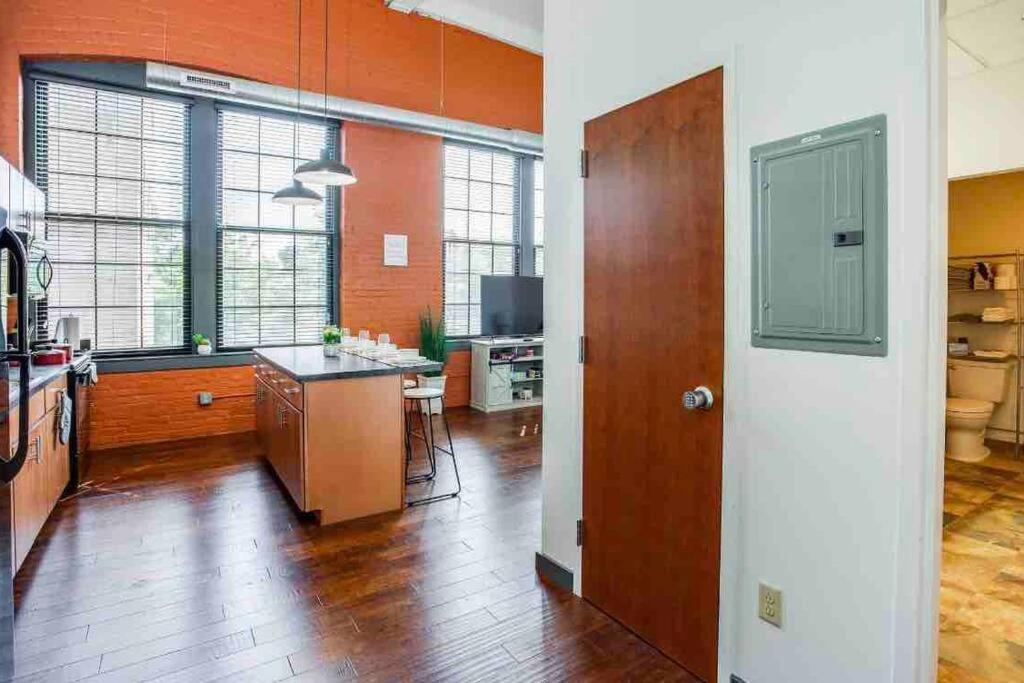 Апартаменти Ny Style Centric Loft With King Bed By Park Av. Рочестер Екстер'єр фото